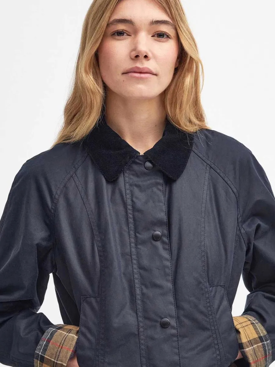 barbour_beadnell_wax_jack_4-3.webp Women Barbour Beadnell Wax Jacket - Women's -