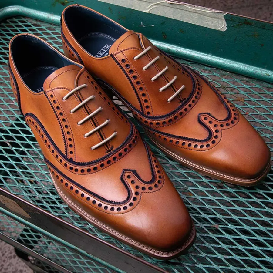 barker_spencer_shoes__men_1.webp Barker Shoes BARKER Spencer Shoes - Mens Brogue - Antique Rosewood & Navy Detail