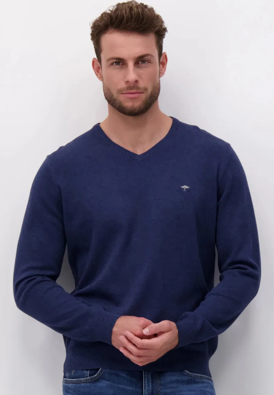 fynch_hatton_vneck_sweate_1-6.webp Fynch Hatton V-Neck Sweater - Men's Fine Knit – Night