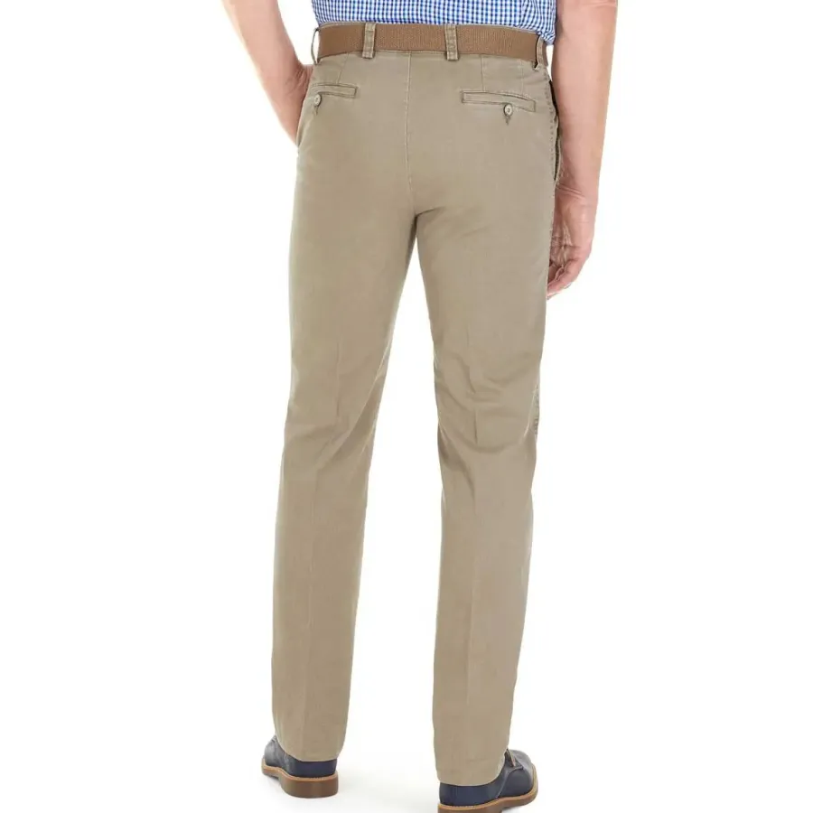 gurteen_trousers__longfor_2.webp Gurteen Trousers - Longford Lightweight Stretch Cotton Chinos - Stone