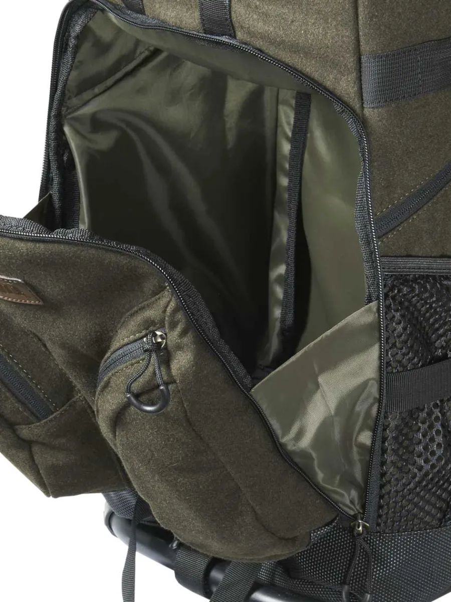 harkila_metso_rucksack_ch_3.webp Harkila Metso Rucksack Chair - 25 Litre - Hunting Green