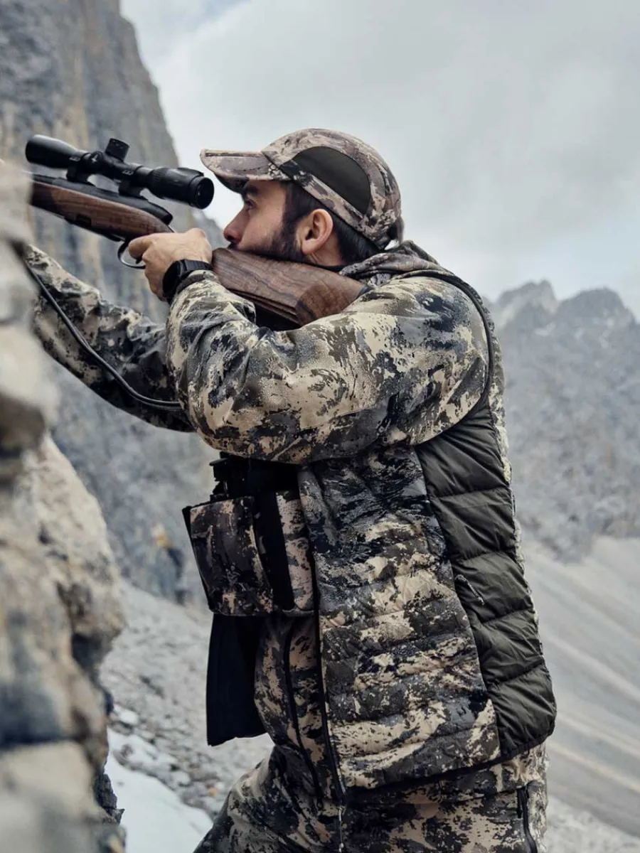 harkila_mountain_hunter_r_1.webp Harkila Mountain Hunter Reversible Down Waistcoat - Mens - AXIS MSP Mo