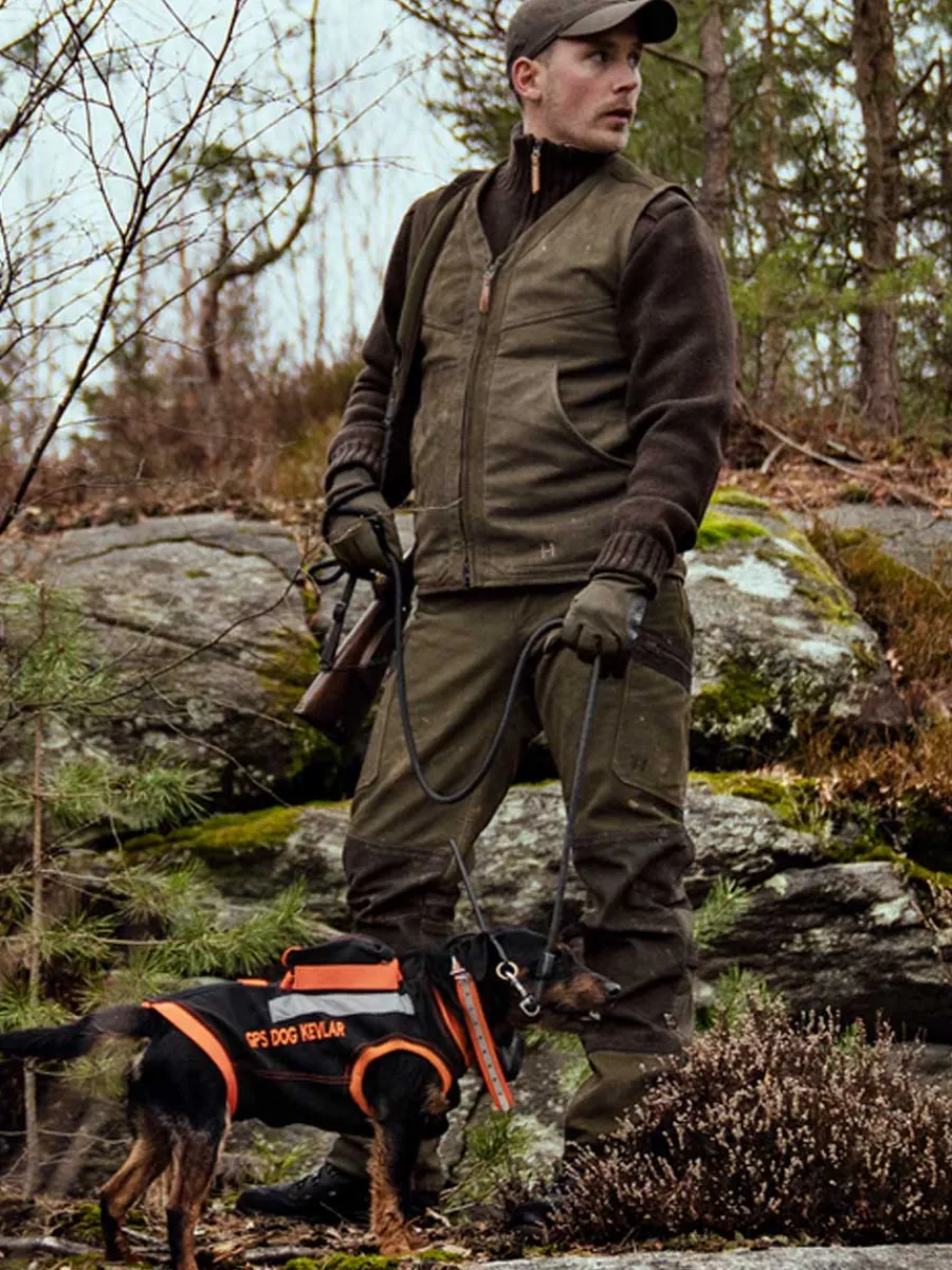 harkila_pro_hunter_leathe_1-1.webp Harkila Pro Hunter Leather Waistcoat - Mens - Willow Green