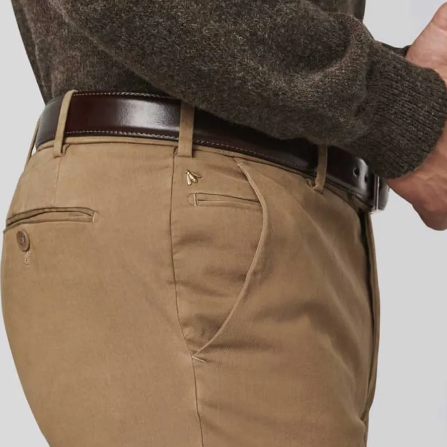 meyer_belt__stretch_leath_1-1.webp Meyer Belt - Stretch Leather -