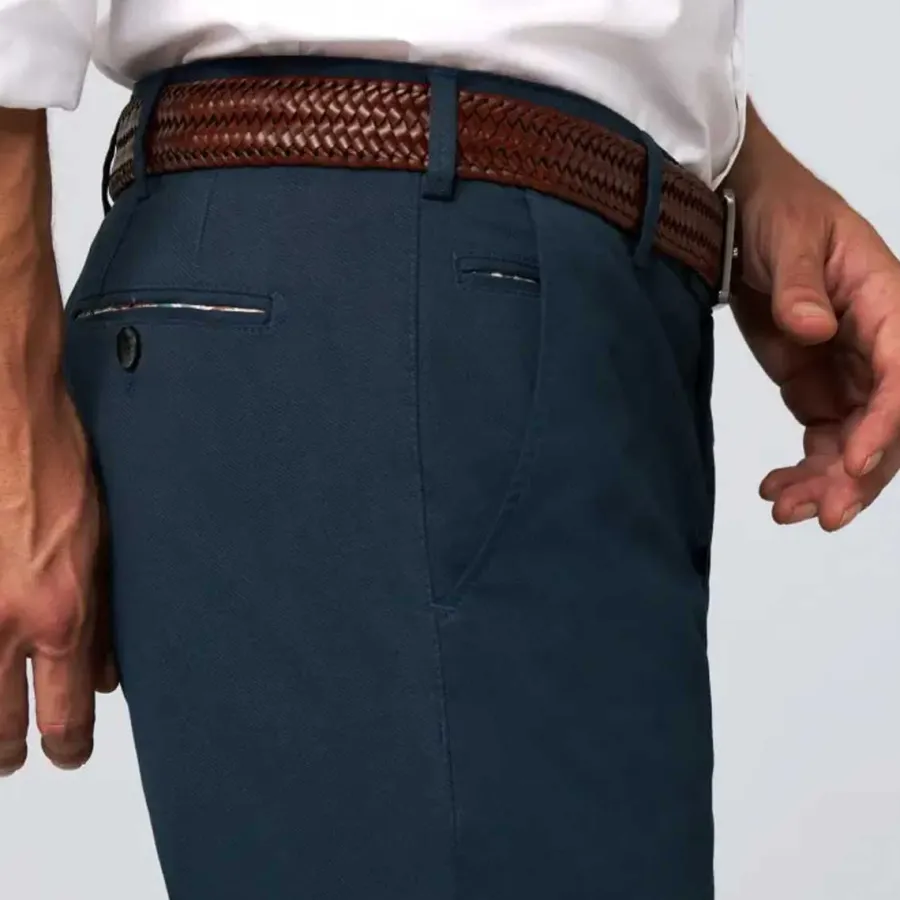 meyer_elastic_leather_bel_1-1.webp Meyer Elastic Leather Belt - Super Stretch -