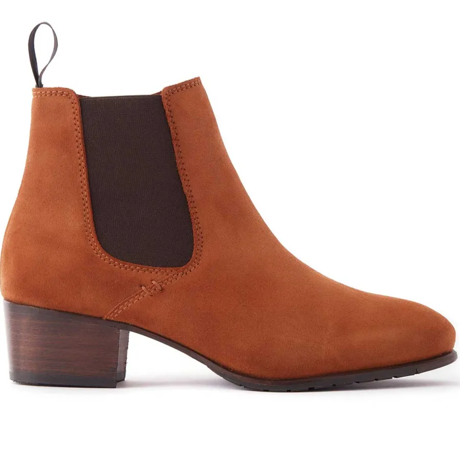 off_dubarry_bray_chelsea_2.webp Dubarry 40% OFF Bray Chelsea Boots - Ladies - Camel Suede - Size: UK 6