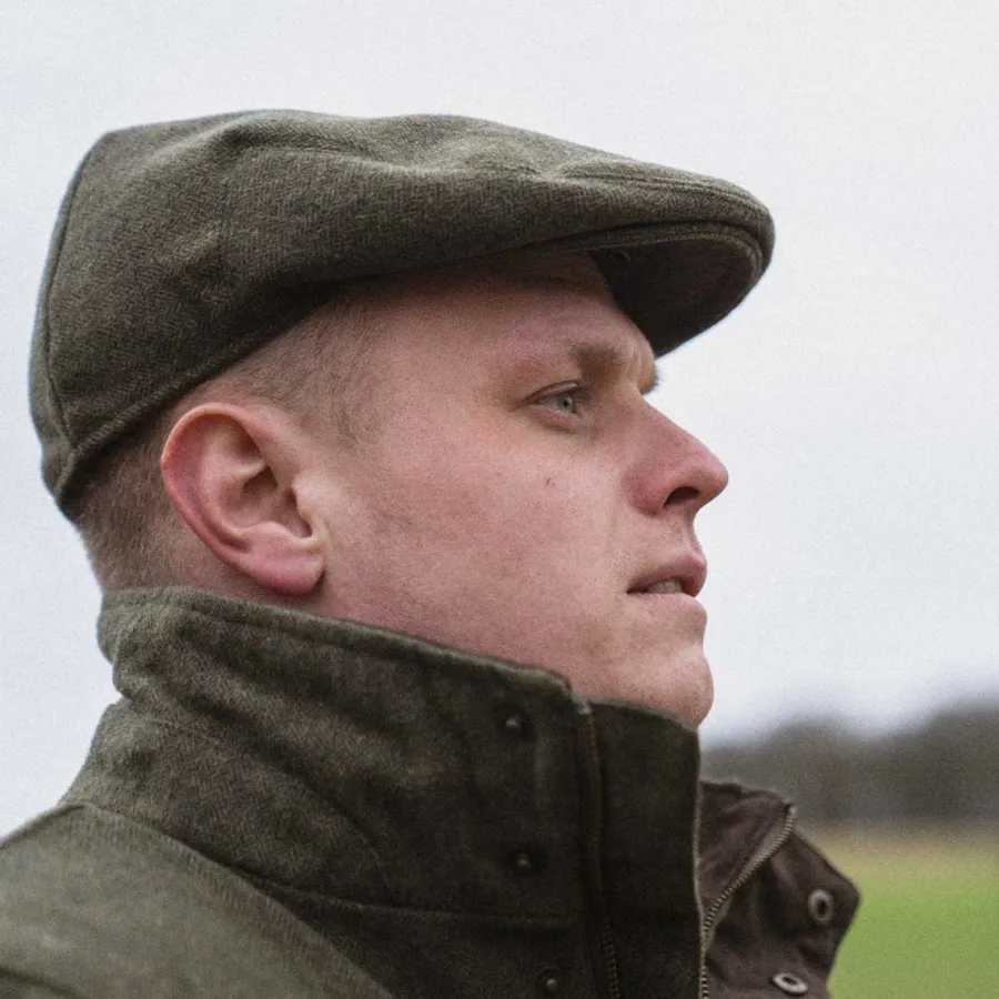 seeland_hillside_sixpence_1.webp Seeland Hillside Sixpence Flat Cap - Moss Green