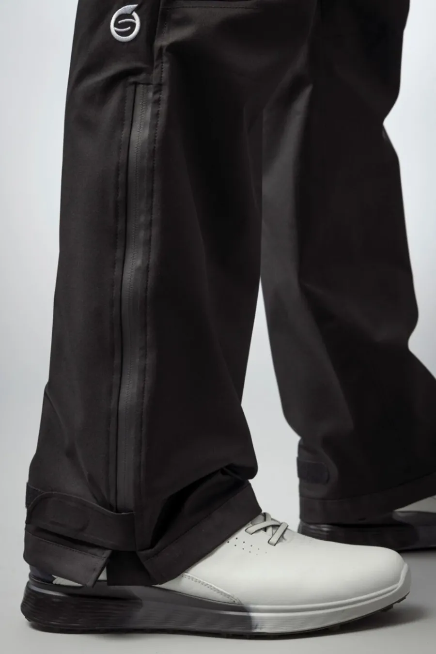 sunderland_quebec_lightwe_2.webp Sunderland Quebec Lightweight Waterproof Golf Trousers - Mens -