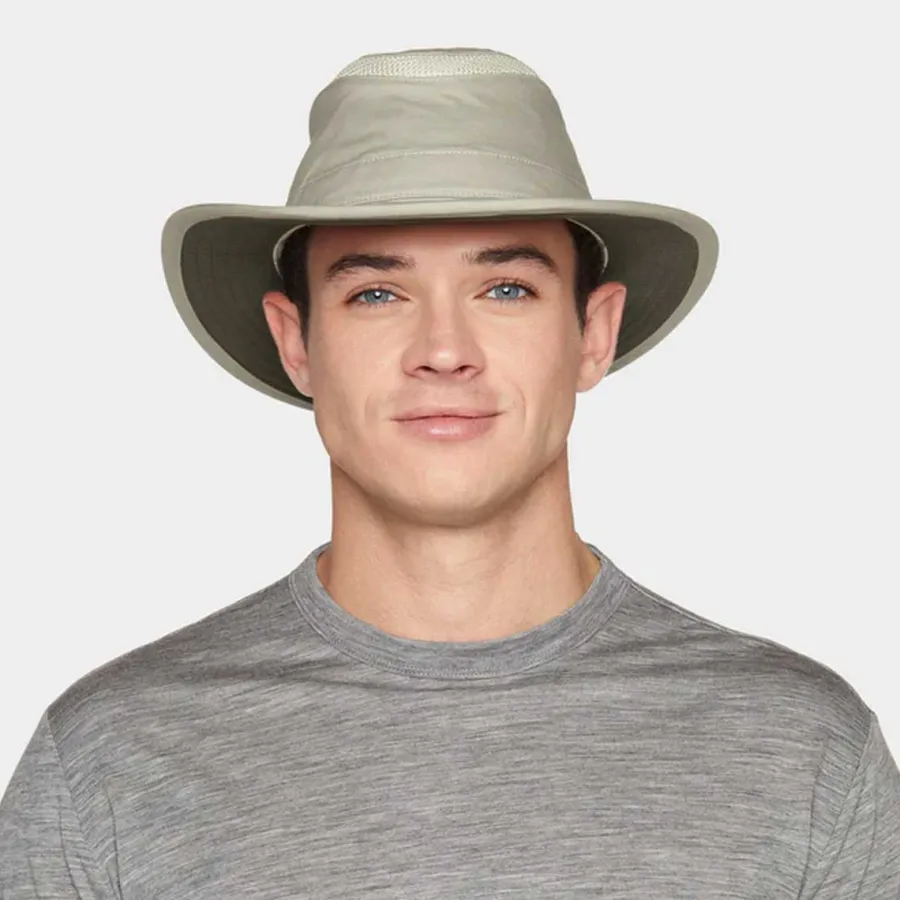 tilley_tmo_airflo_hikers__1-3.webp Women Tilley Hats TILLEY T4MO-1 AIRFLO Hiker's Hat - Kharki Olive
