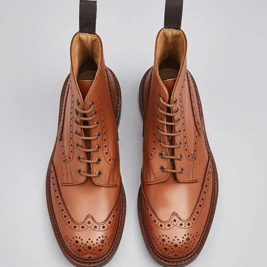 trickers_stow_boots__mens_3-3.webp Tricker's TRICKER'S Stow Boots - Mens Dainite or Leather Sole - C Shade Tan