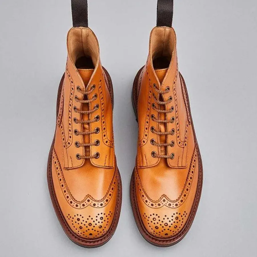 trickers_stow_boots__mens_4.webp Tricker's TRICKER'S Stow Boots - Mens Dainite or Leather Sole - Acorn Antique